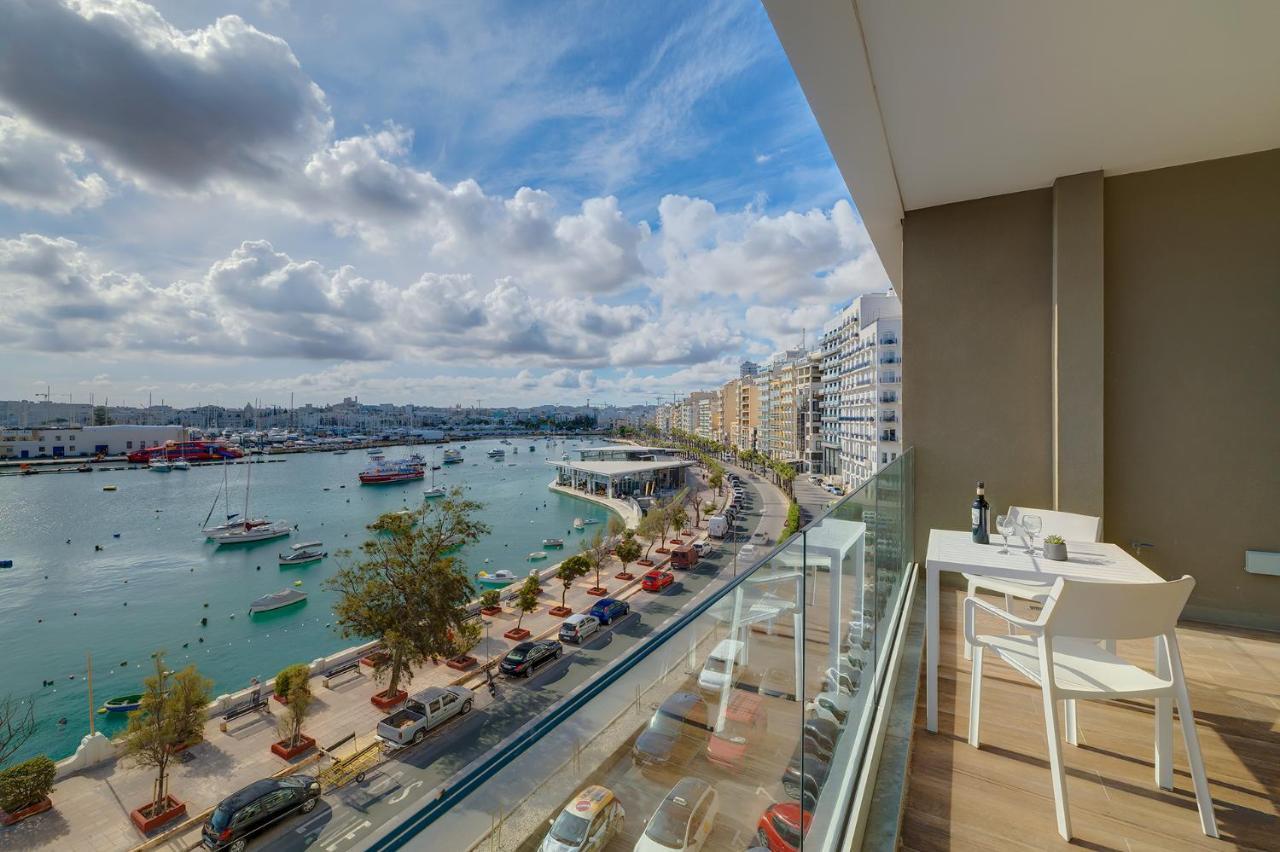 Superlative Apartment With Valletta And Harbour Views Sliema Exterior foto