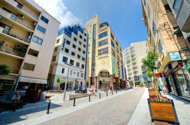 Superlative Apartment With Valletta And Harbour Views Sliema Exterior foto