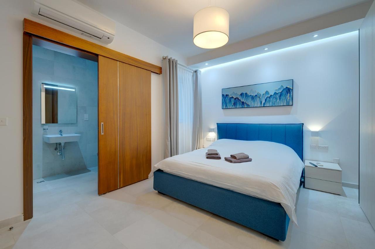 Superlative Apartment With Valletta And Harbour Views Sliema Exterior foto