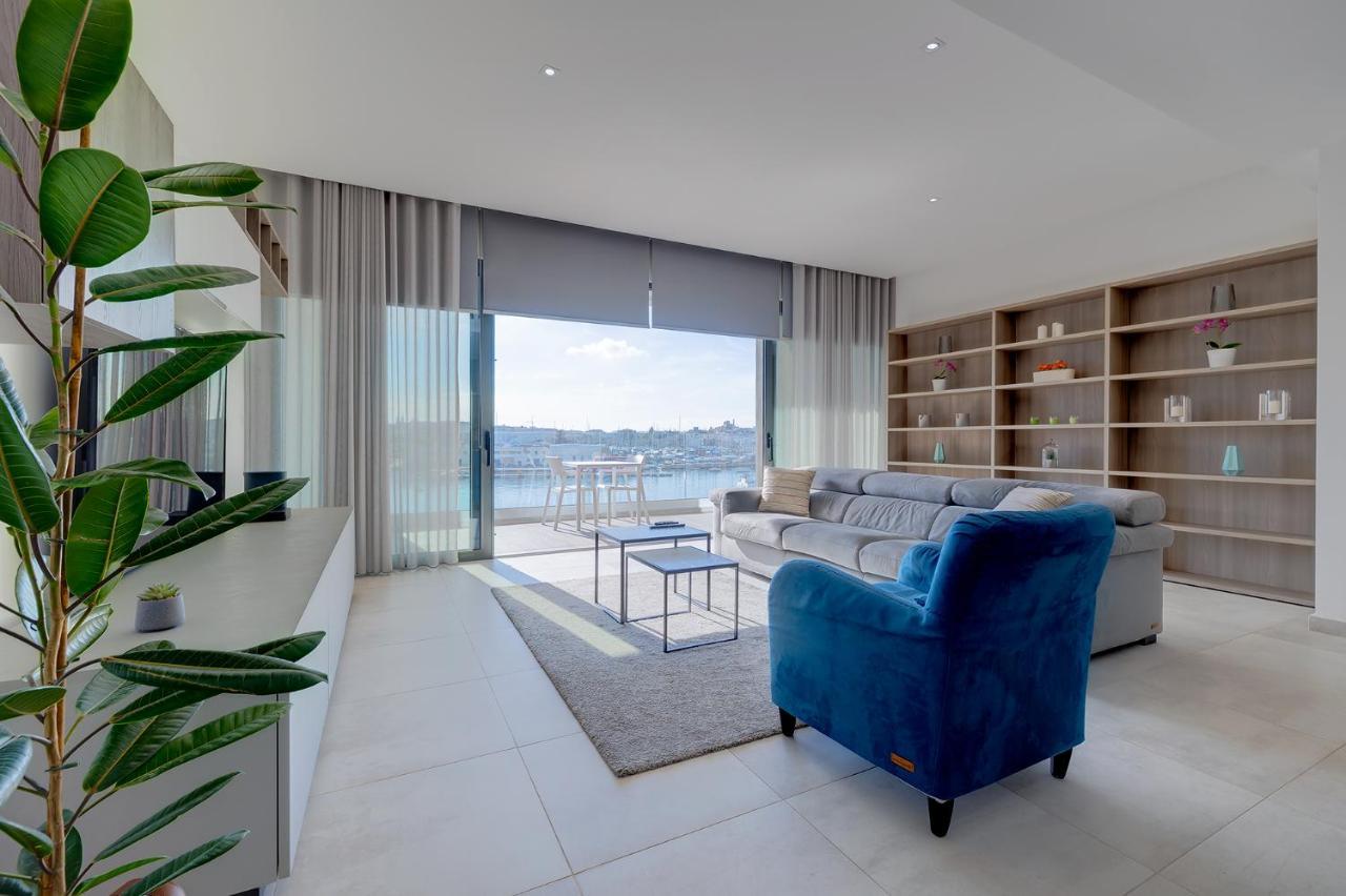 Superlative Apartment With Valletta And Harbour Views Sliema Exterior foto
